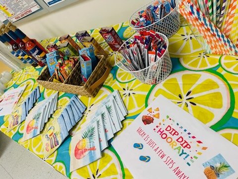 RollingKnollsES's tweet photo. Dip Dip Hooray! Summer Vacay is just Sips away! Admin and our PTO treated us to a Make your Own Flavored Ice Water/ Chips and Dip snack. Admin even made some crafted coasters for every staff member. 
#AACPSAwesome
#BelongGrowSucceed 
#HaveAGreatSummerRockets 🚀🚀🚀🚀😎😎😎😎 https://t.co/oNpEjGhzU7