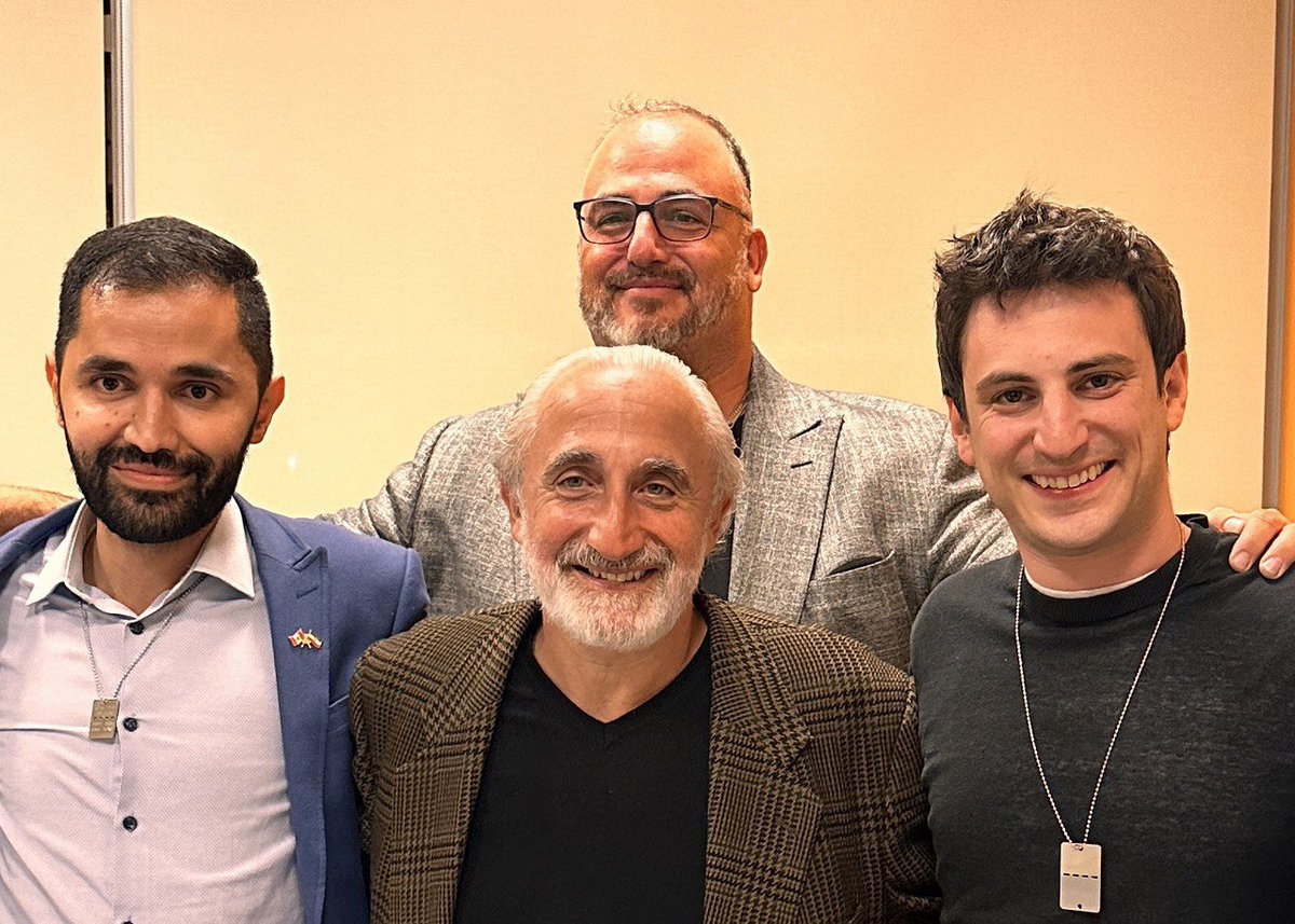 SalmanSima's tweet photo. As a former political prisoner from Iran, I always value courage because without courage there is no freedom. As Dr. Gad Saad says, “we must activate our inner honey badger.”
This is why I am proud to stand with these brave Jews who are fighting for freedom. @GadSaad, professor https://t.co/rSPmwDV3XG