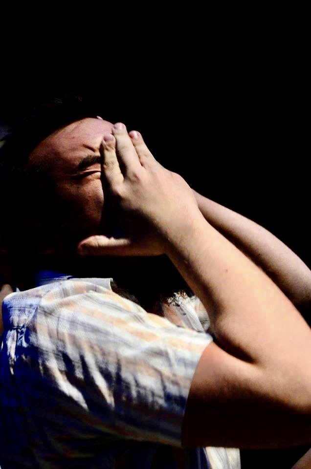 KatManakinstu's tweet photo. <<The River>> El arte es una de las más exitosas formas de reflexionar sobre nuestras vidas. Esta es una pieza teatral en la que se narran las vicisitudes de la existencia a través del movimiento 🐬

#dance #choreographer #coreógrafa #katherinemanakin #choreographer #dancefilm https://t.co/VQemTphLjC