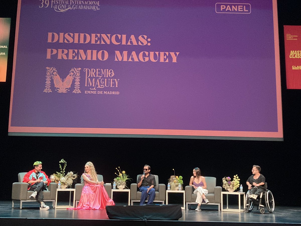 NCCIberoamerica's tweet photo. Siguiendo con las actividades en el @FICGoficial, así fue la Master class: Disidencias: Premio Maguey. Con la participación de @aviescwho, @soymichrivera, @PaulooSilvaT y Andoeni Padilla. 🎬

#FICG39🎥 https://t.co/u6RgQ3UKPs