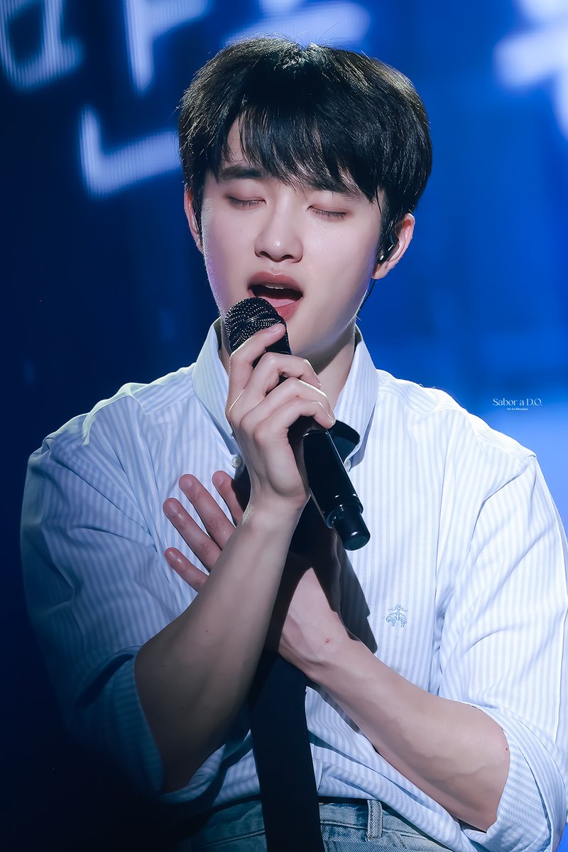 Sabor_a_DO's tweet photo. 240609 <Bloom> day2 -1

매일의 고백 

#경수 #디오 #도경수 #KYUNGSOO #DO (D.O.) #Dohkyungsoo #都暻秀 #ド・ギョンス https://t.co/T2rl2jmxWf
