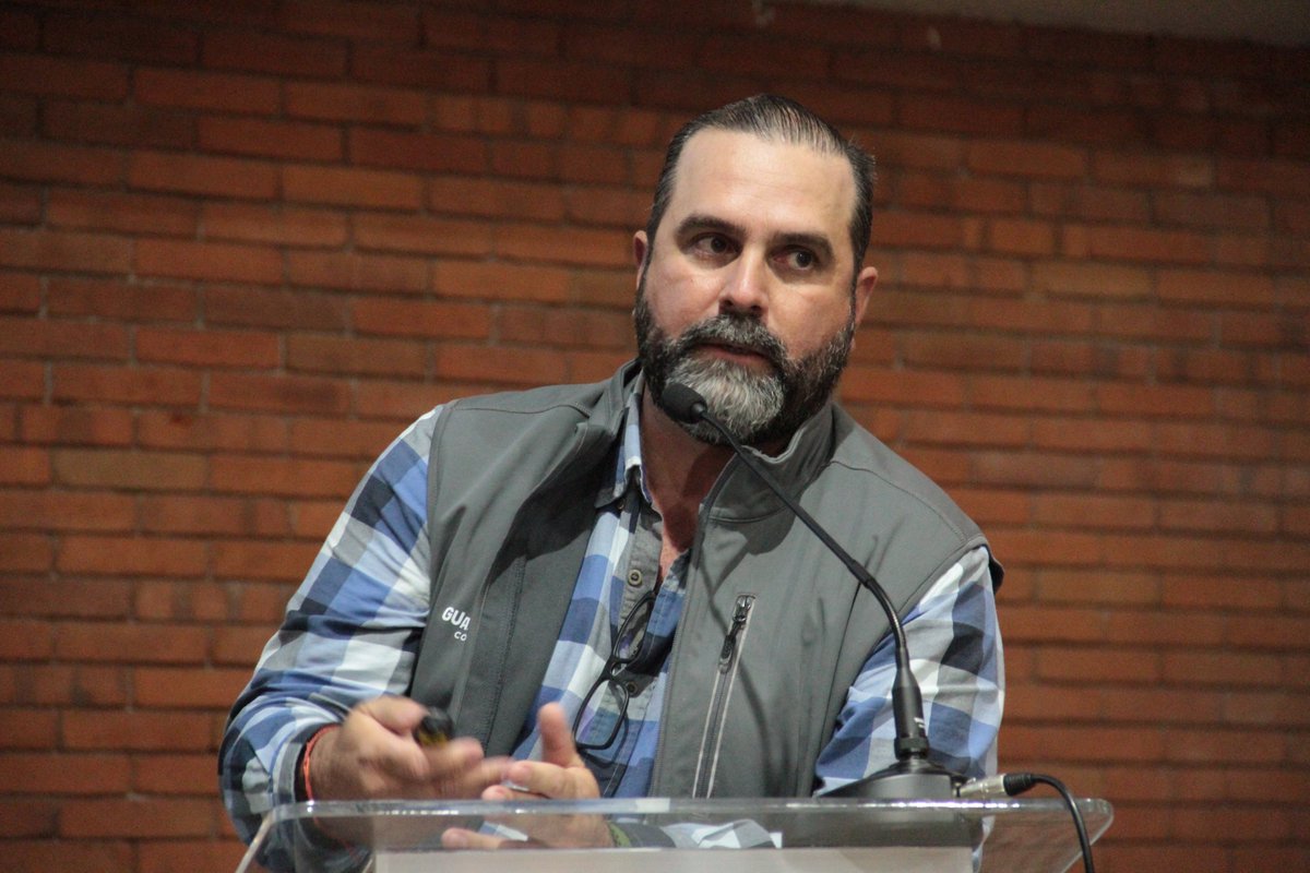 #RentabilidadSustentable | Participación de autoridades de Anacafé en la conferencia "Políticas e Iniciativas para la Sostenibilidad y Prosperidad de la Comunidades Cafetaleras de Centroamérica", organizada por #Zamorano y la Universidad EAFIT.

#Caficultura #CafédeGuatemala