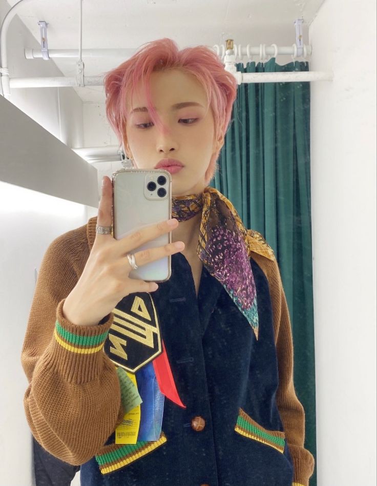 thinkingabtpsh's tweet photo. SOTD ( seonghwa of the day ) https://t.co/VUi1ceHC71