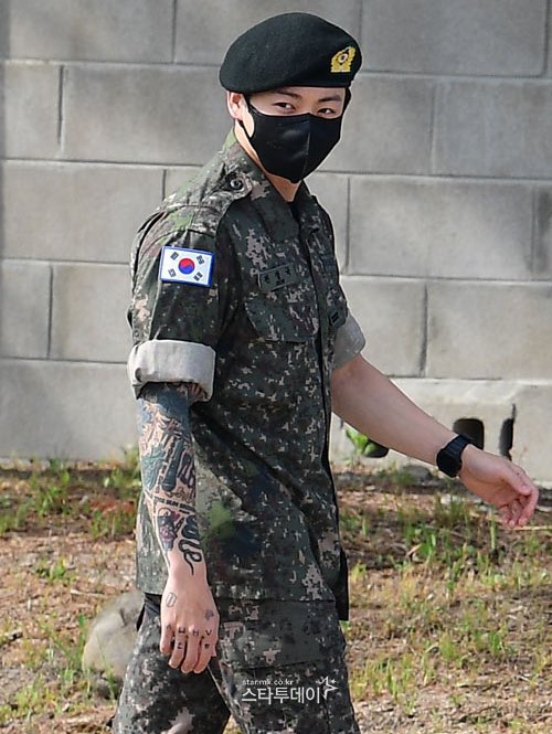 BTS PICS FOLDER 📁 tweet media