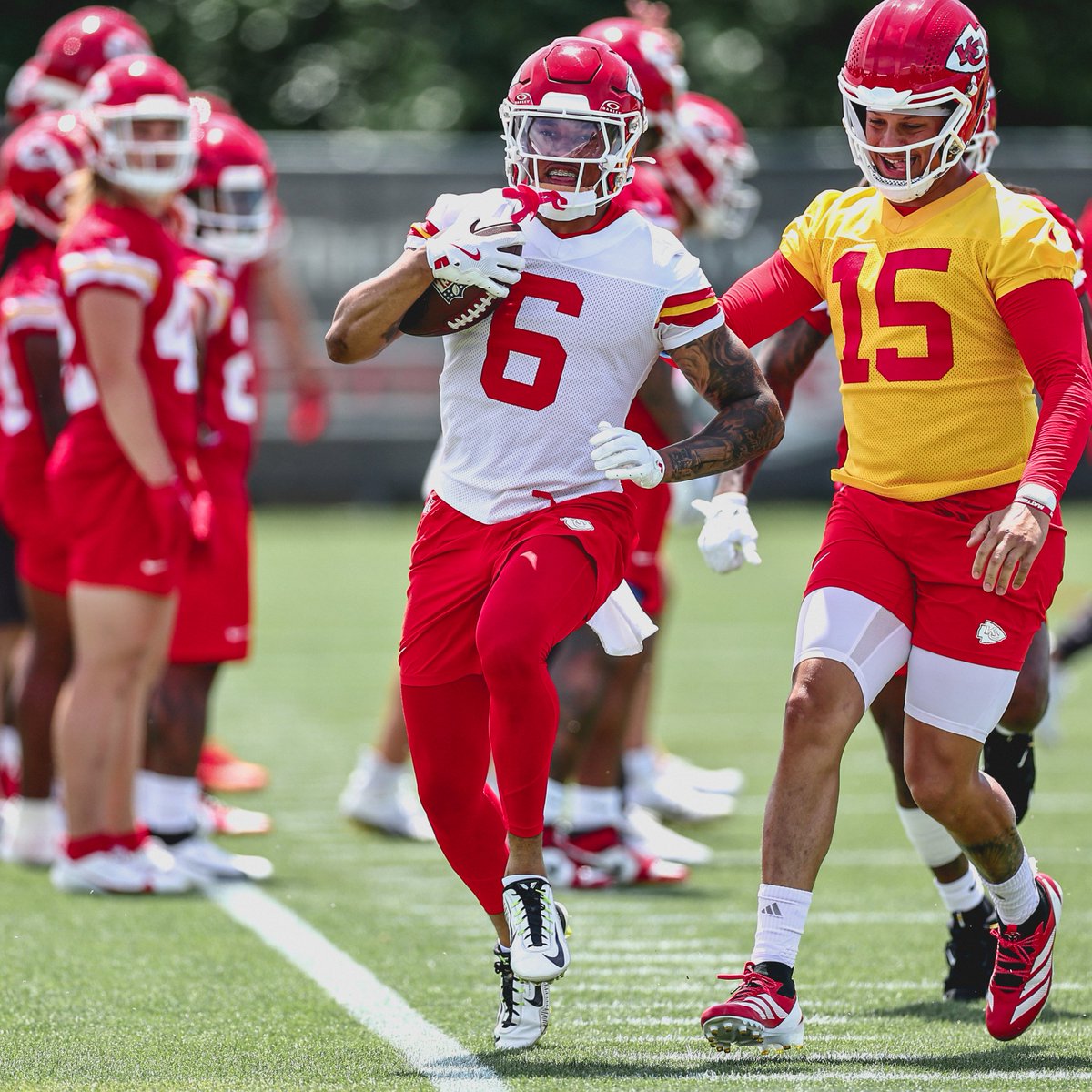 Chiefs's tweet photo. .@AyoCook_6 had some interceptions for lunch today 🍽️ https://t.co/uRgtx9j04R