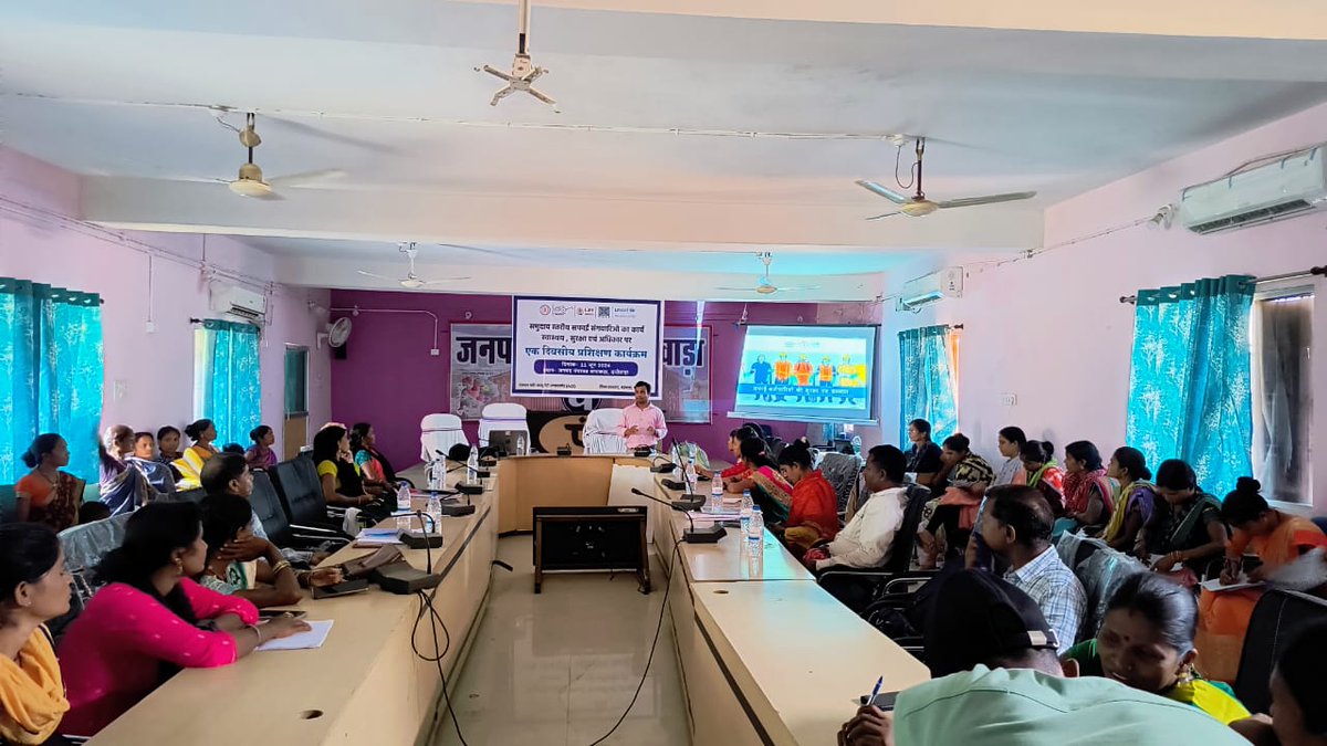 One day training of sanitation workers on Safety , Dignity and Rights in Dantewada district