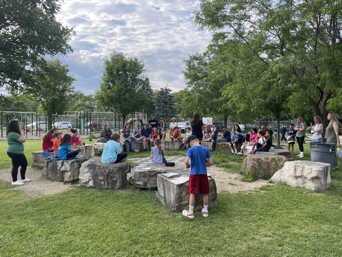 d61reyes's tweet photo. First Books on Blankets of the summer! Mark your calendar for the next one on July 16th behind Lace at 6pm! @D61Lace #lacereadstogether https://t.co/Qk4d9oqEFS