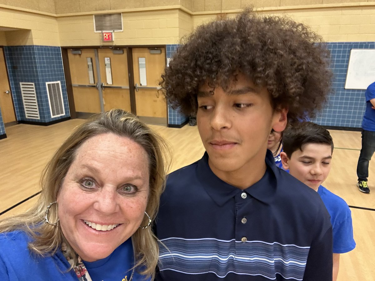 Julie Wines tweet media