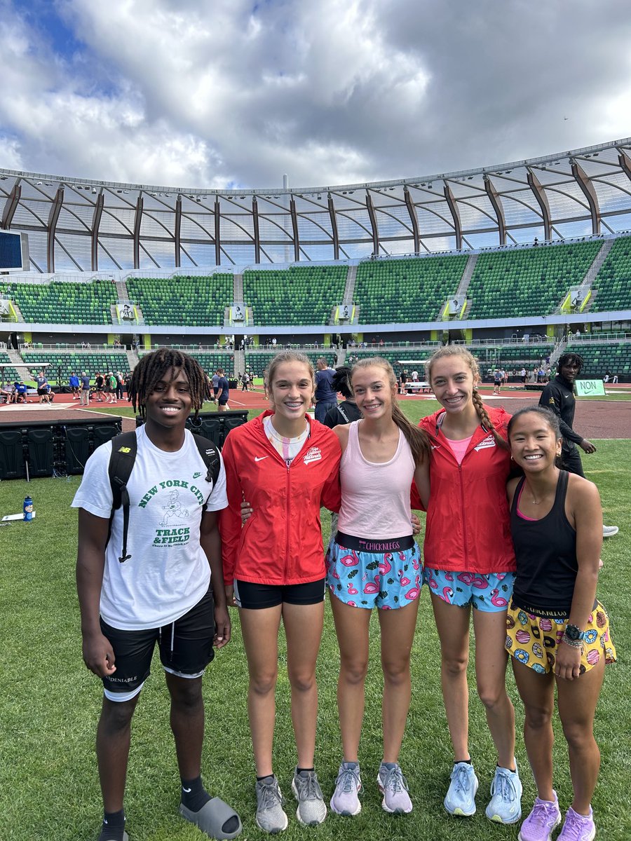 WR2 Track & Field Club tweet media