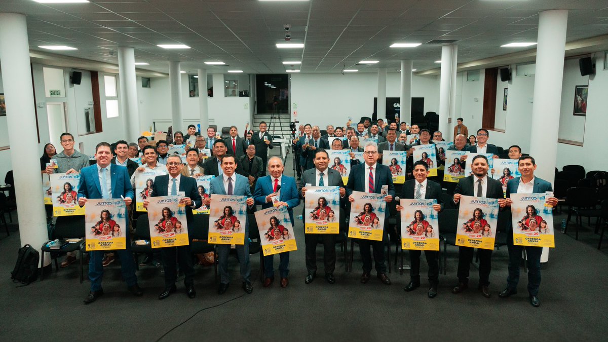 NuevoTiempoPeru's tweet photo. ⛪️ La Asociación Peruana Central se comprometió hoy con Ofrenda Anual 2024, por medio de una presentación que finalizó con un llamado a los líderes a contribuir en la obra evangelística de Nuevo Tiempo. 💛

#OfrendaAnualNT https://t.co/vOeocO6iMx
