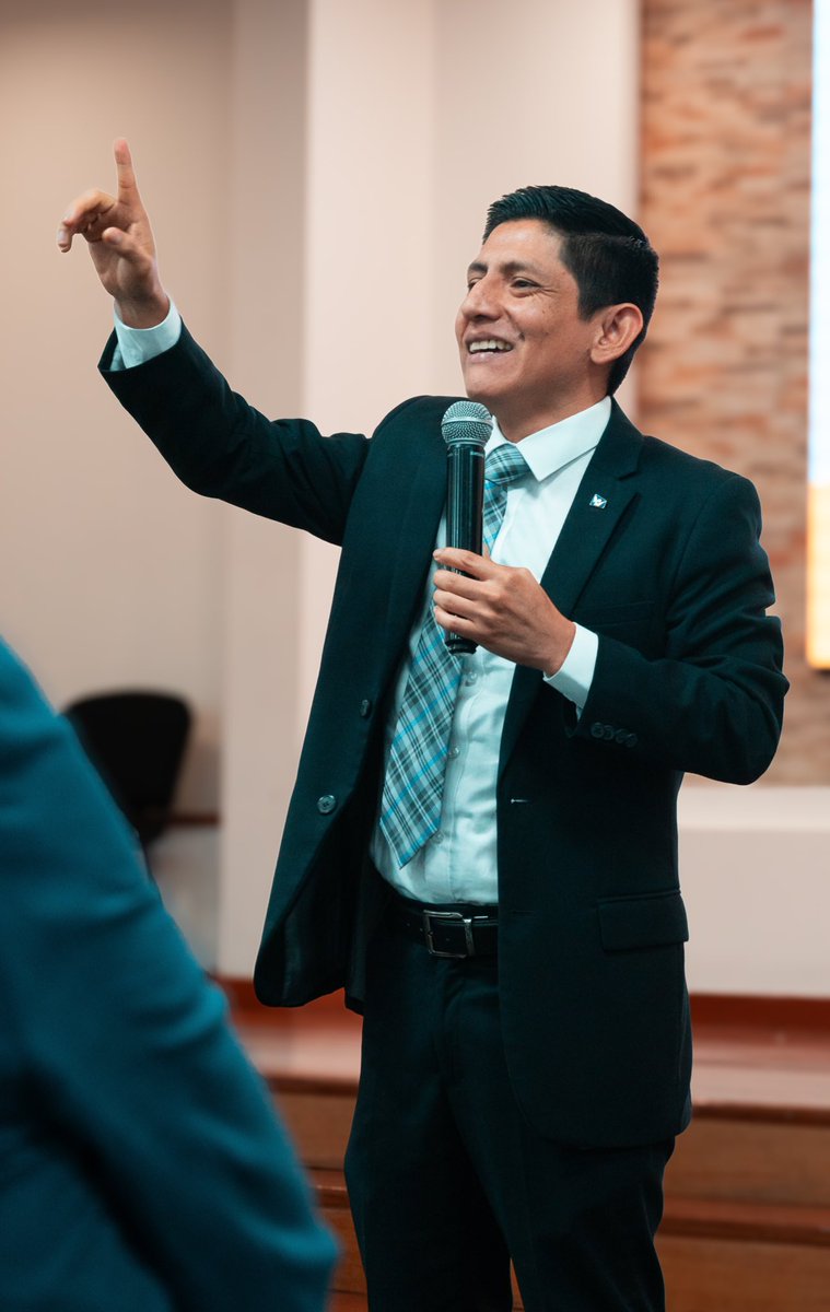 NuevoTiempoPeru's tweet photo. ⛪️ La Asociación Peruana Central se comprometió hoy con Ofrenda Anual 2024, por medio de una presentación que finalizó con un llamado a los líderes a contribuir en la obra evangelística de Nuevo Tiempo. 💛

#OfrendaAnualNT https://t.co/vOeocO6iMx