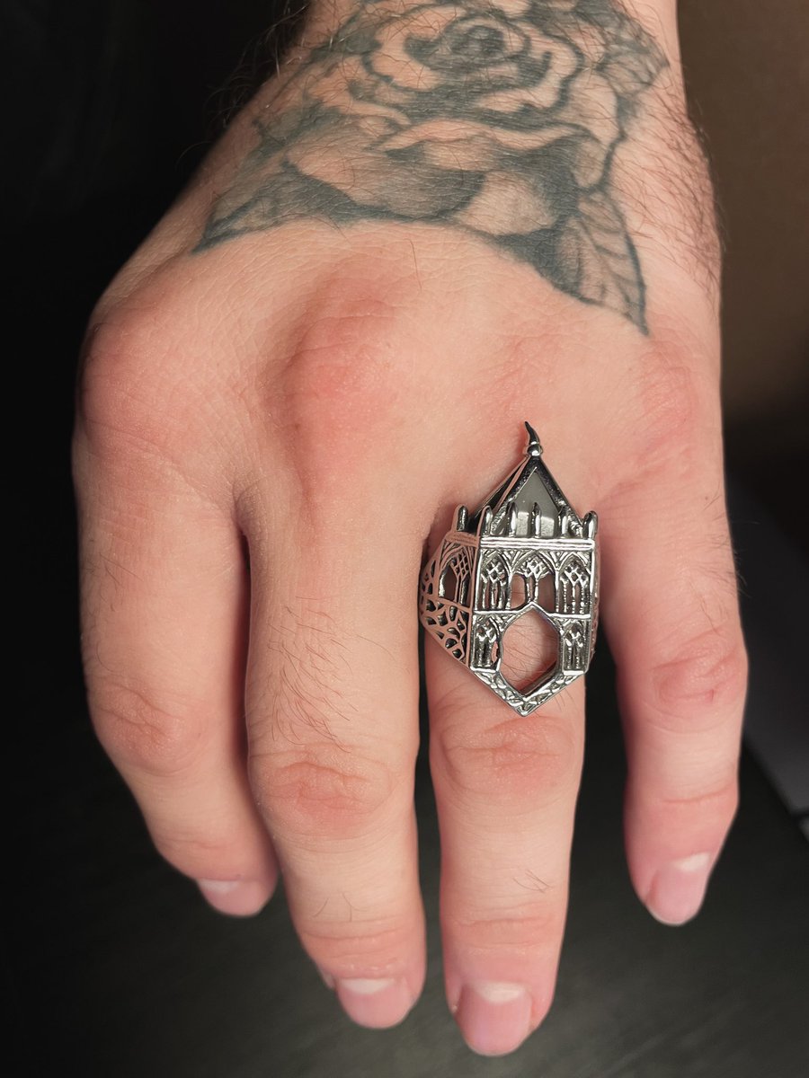 New ring from <a href="/LivelyGhosts/">Lively Ghosts</a>