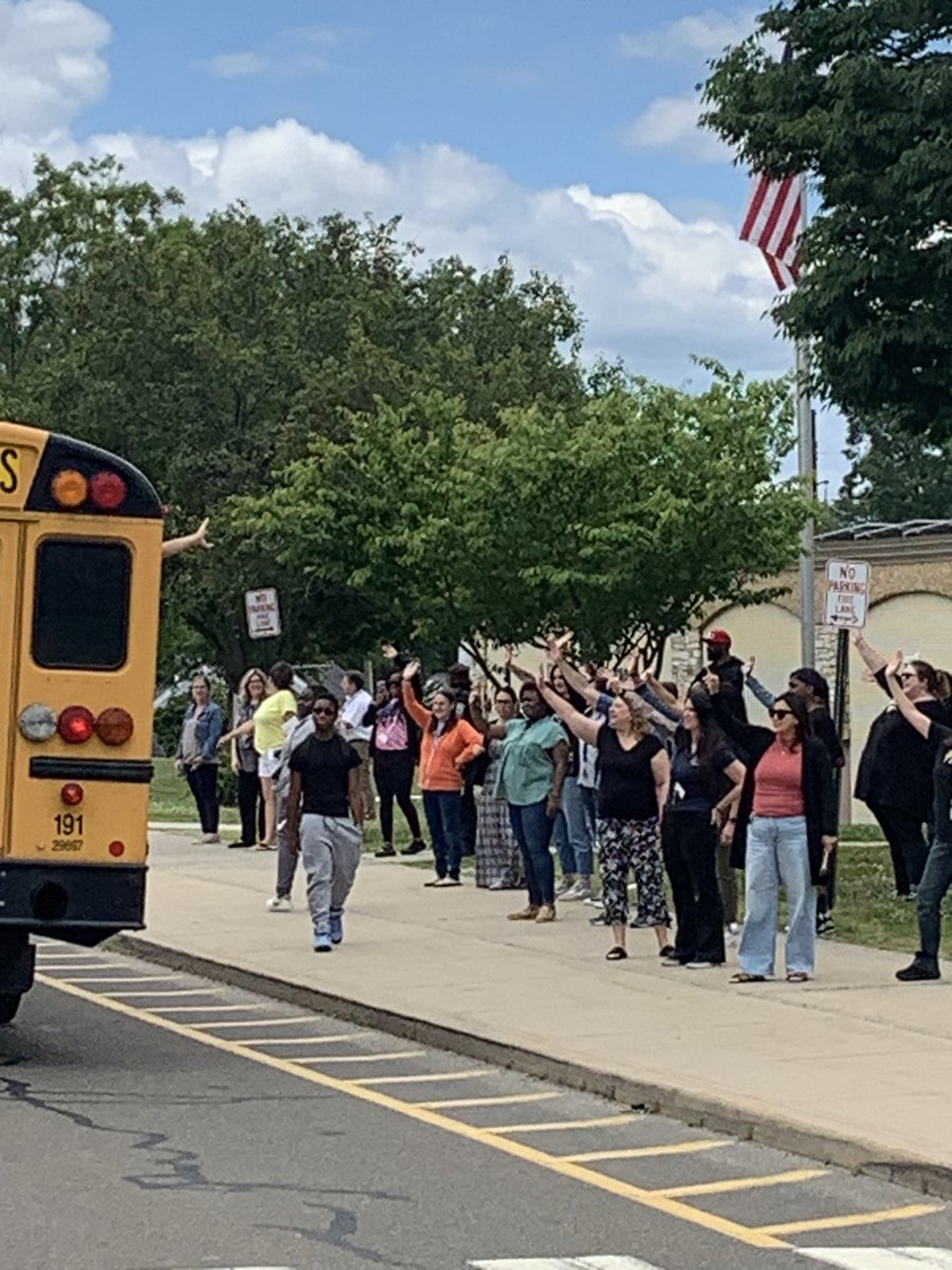 Flood Middle School tweet media