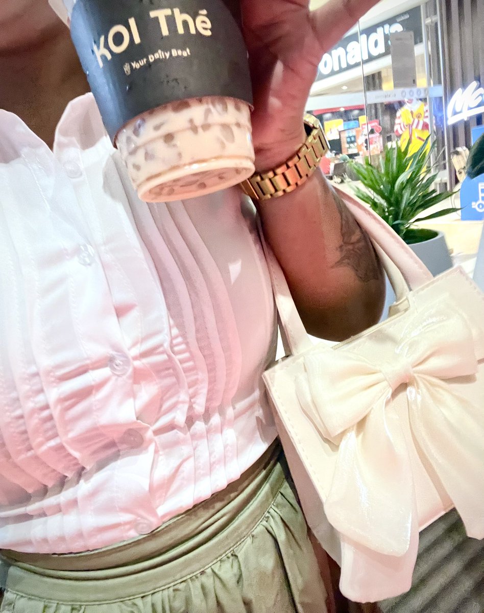 𝕊𝕌ℕ𝕄𝔼ℝ tweet media