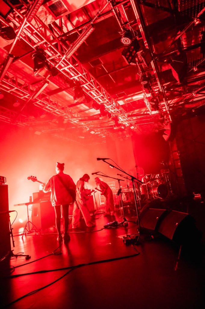 GP1c4HfbAAAf72A?format=jpg&name=medium