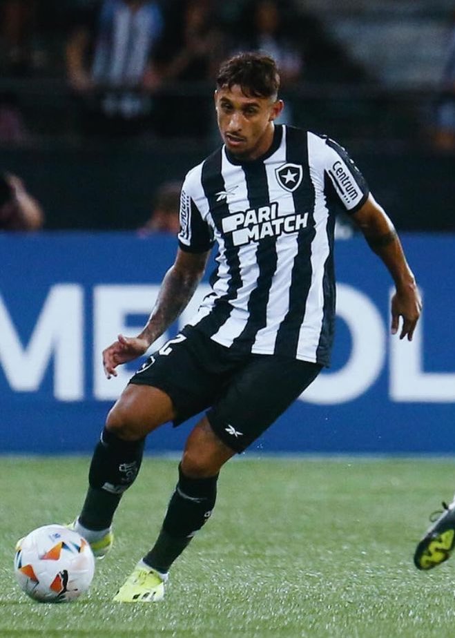 EspacoGlorioso's tweet photo. Não canso de repetir…

COBRA DA BOLA 🐍

Alguém avisa ao Damian pra tirar o JK do bolso dele, por favor 😅 https://t.co/Y3QRkFKD2i