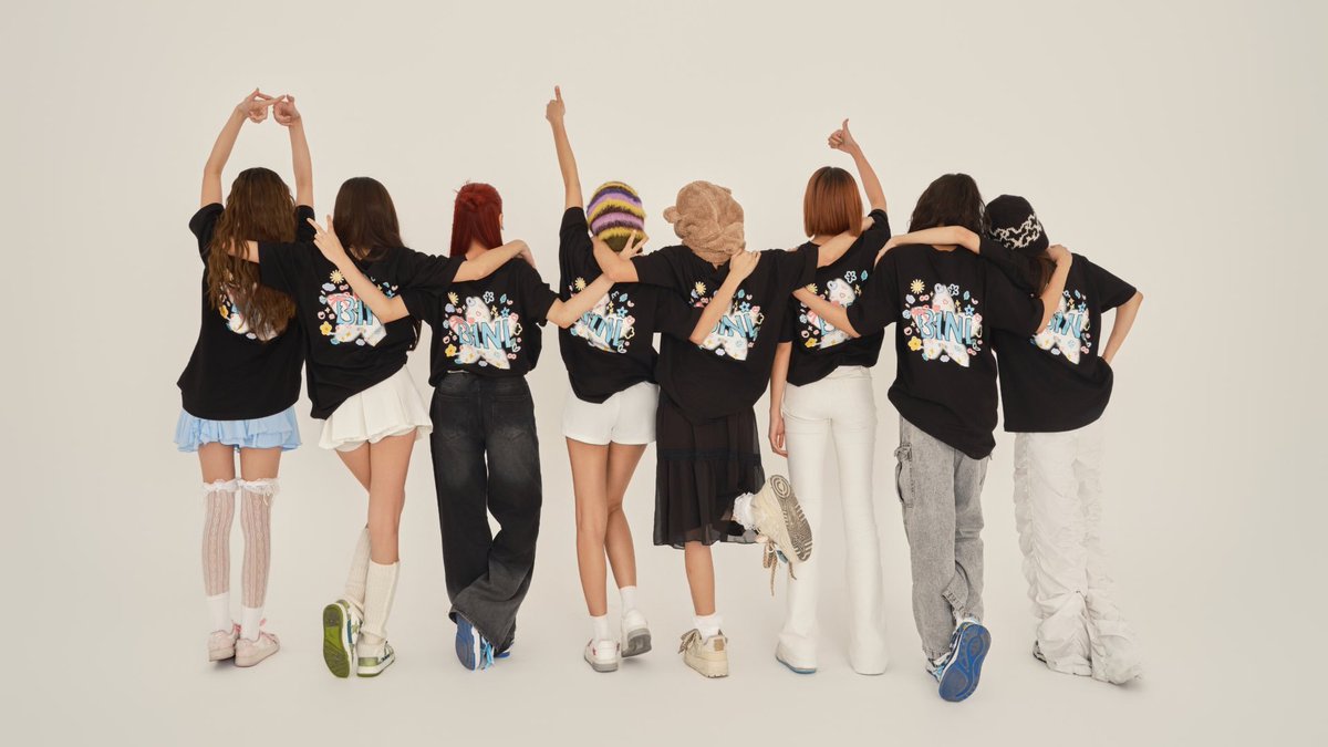 mikhiver's tweet image. "o kay tagal din kitang minahal"    "o kay tagal din kitang mamahalin"