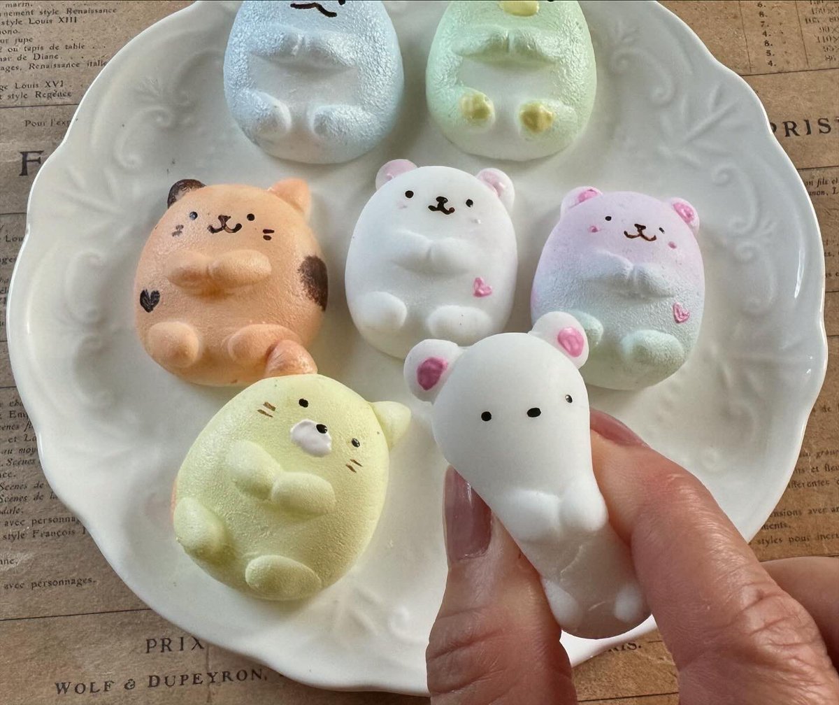 Rusyury's tweet photo. 動���ぷにぷに出来ました🐱
好きな顔や模様が描けます

ぷにぷに遊んで気持ちいい💓

次回ワークショップ
6月22.23日
神戸ハンドメイドマルシェ

6月29.30
ヨコハマハンドメイドマルシェ

7月20.21日
ハンドメイドジャパンフェス
#日本スクイーズ協会
#ワークショップ https://t.co/FxrwR10XNj