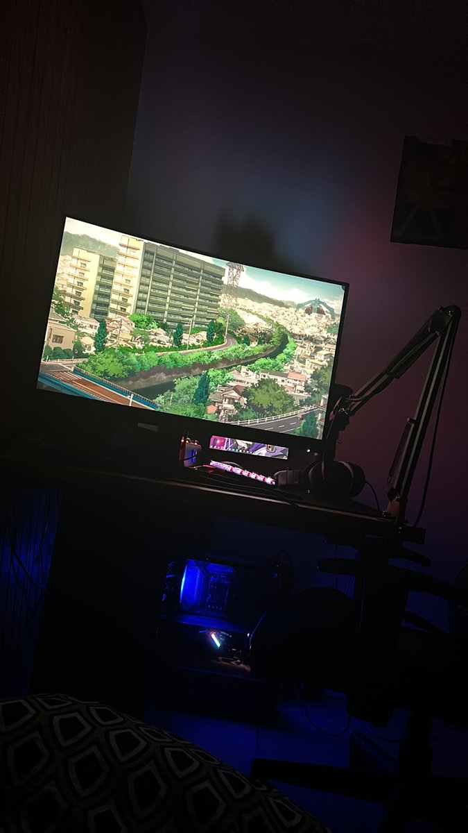 Brandish120's tweet image. Allez on va découvrir ce truc #kaijuN8