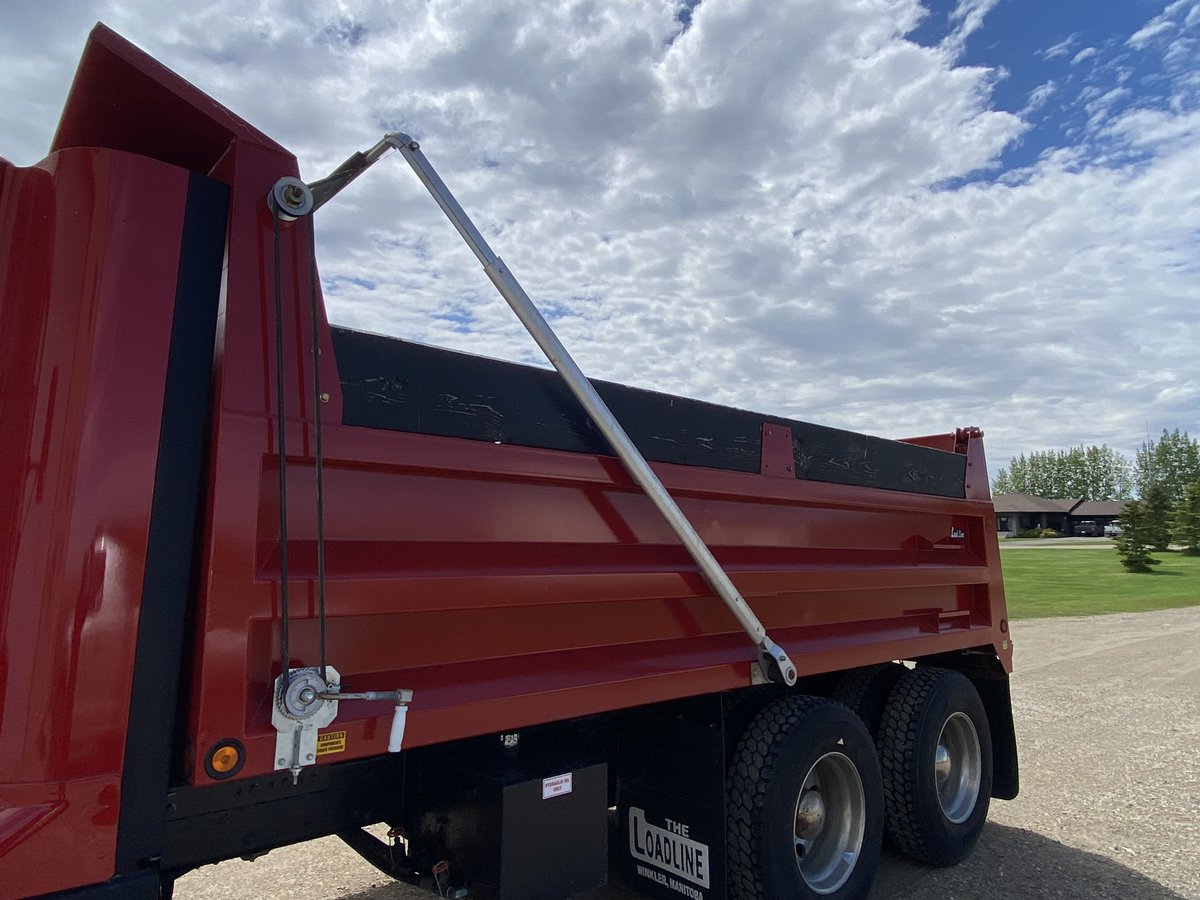 KuntzInc11's tweet photo. Just putting this out there,selling the box,hoist,and air shift pto off my gravel truck it has seen very little use,and is in excellent condition.
I built this truck with Load https://t.co/3dOS1uEFDA will be removed at the local truck shop that can also install it if needed. https://t.co/k5sd9cQPSw