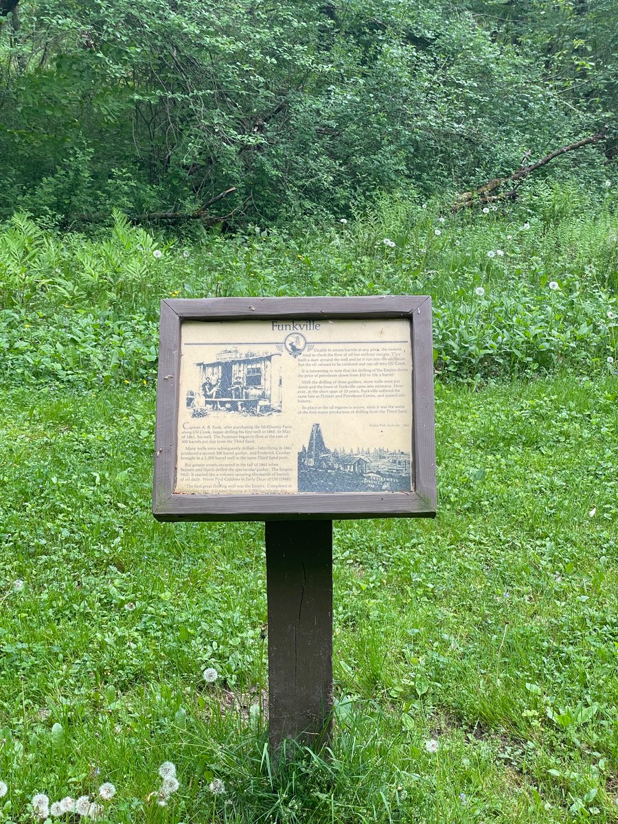 jibreeladonna's tweet image. Bradford is like the American version of Saudi Arabia. The dino juice is out there. The commonwealth started the fossil fuel craze.

You got a friend in Pennsylvania.

#awmta