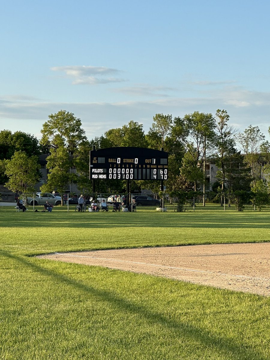 We #sportsed tonight #tuesdaybeers