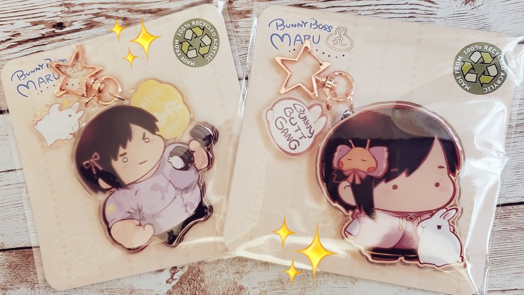 zeldacw's tweet photo. Bunny Butt Gang's very first keychains~ 
٩(๑>∀<๑)۶ 

Made from 100% recycled acrylics
♻️🌍💖 

*Pre-order at my Ko-fi shop to receive exclusive bunny boss Maru sticker sheet 🐇 https://t.co/AkqHNbas3Q