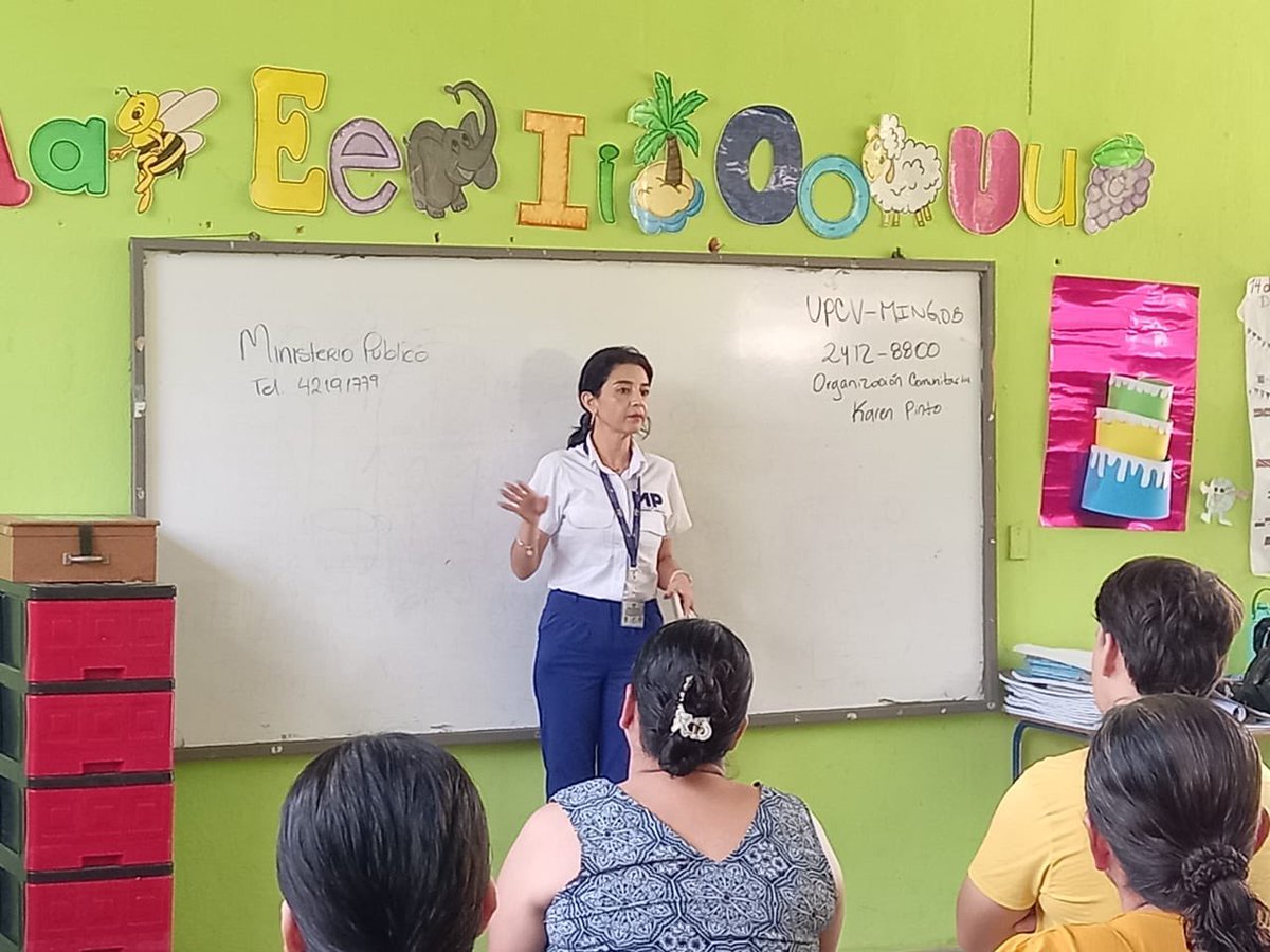 zacapagober's tweet photo. La @UPCV_gt  @MPguatemala brindó Charla a 40 mujeres sobre Ruta de Denuncia, Violencia Sexual, los Poderes de la Prevencion*, con el propósito de capacitar la Comisión Comunitaria de Prevención de la Aldea La Vainilla, Gualan abarcando Aldea Valle Redondo Gualan https://t.co/k4szyzvDsw