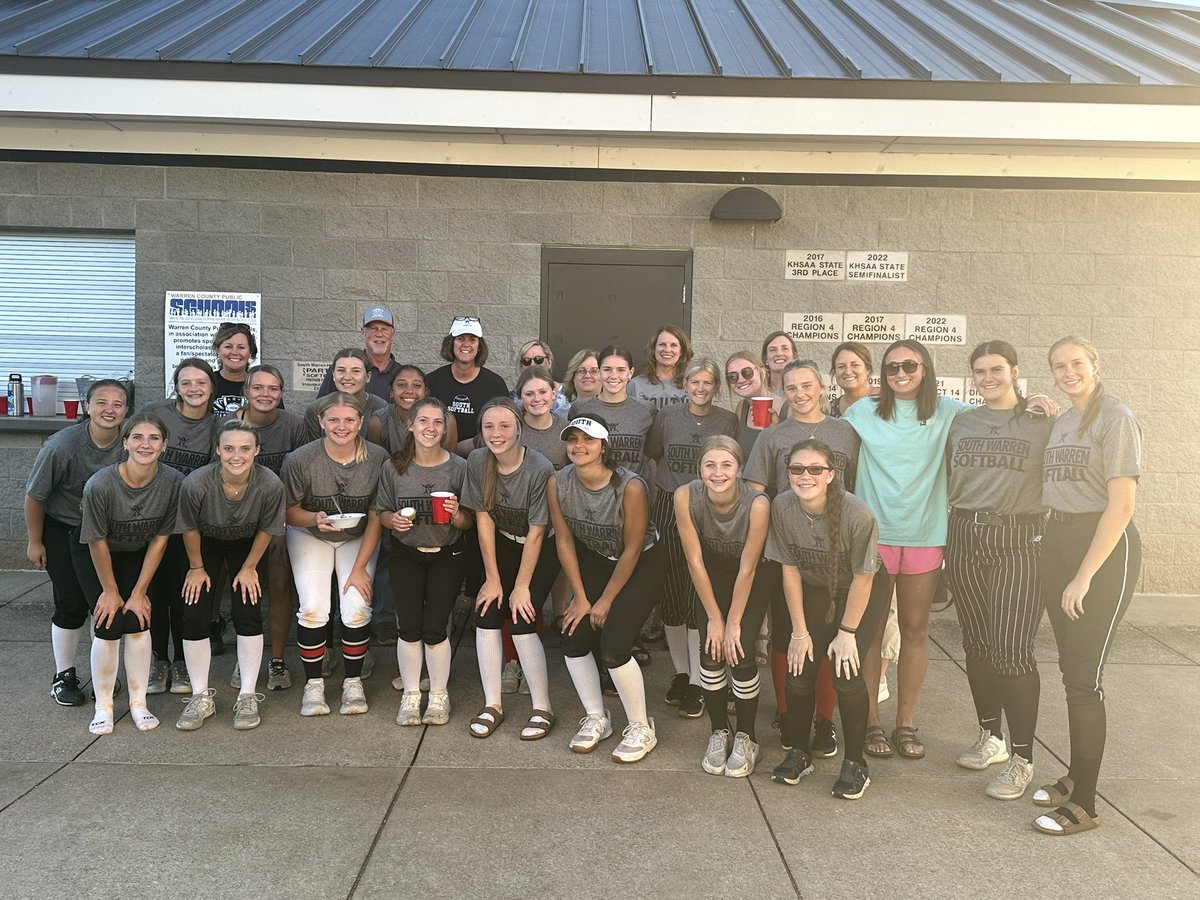 SouthWarren Softball tweet media