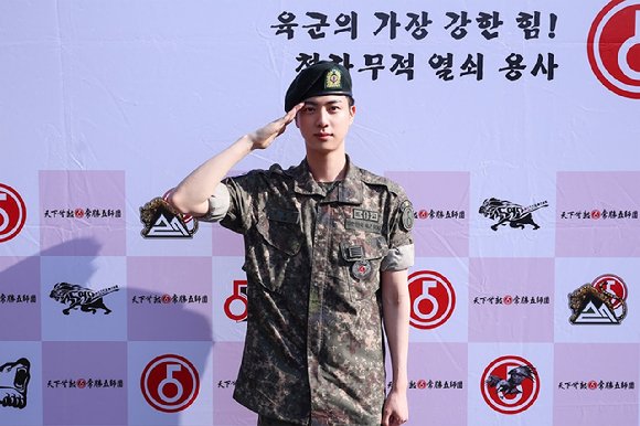 theJINPRlNT's tweet photo. KIM SEOKJIN PHOTOS FROM DISCHARGE CEREMONY HAS BEEN RELEASED BY BIGHIT https://t.co/y3NqRVpRov