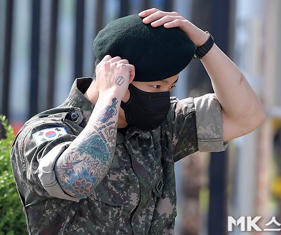jungkook pics tweet media