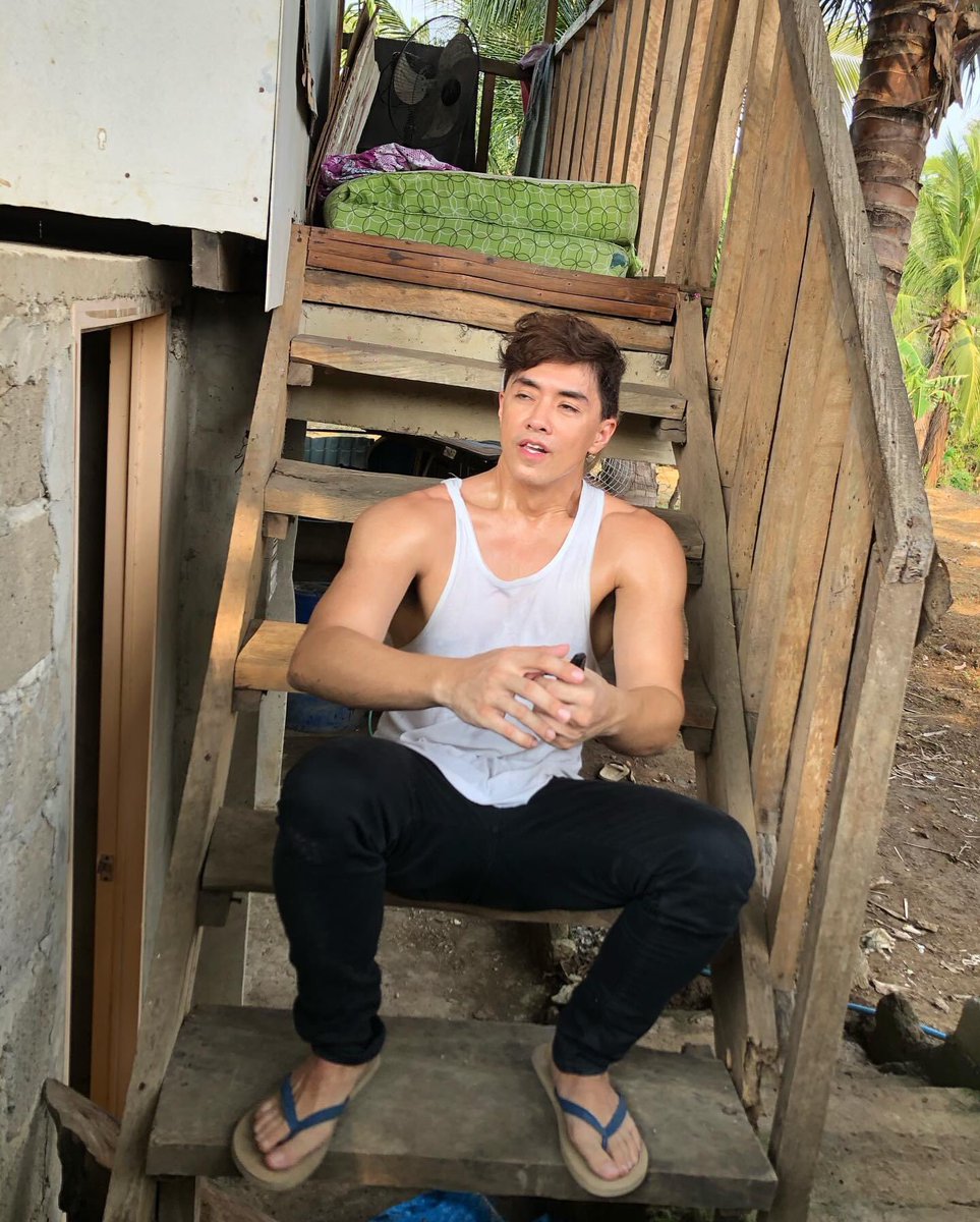 LanceRaymundo's tweet photo. Set of #SINAG
π Lian, Batangas
Directed by @director_elainecrisostomo https://t.co/cgPmESDdZl