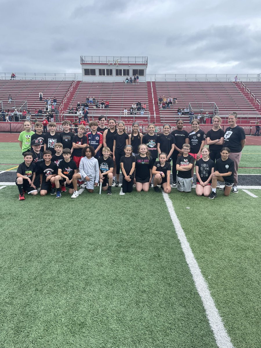 Miss Volz tweet media