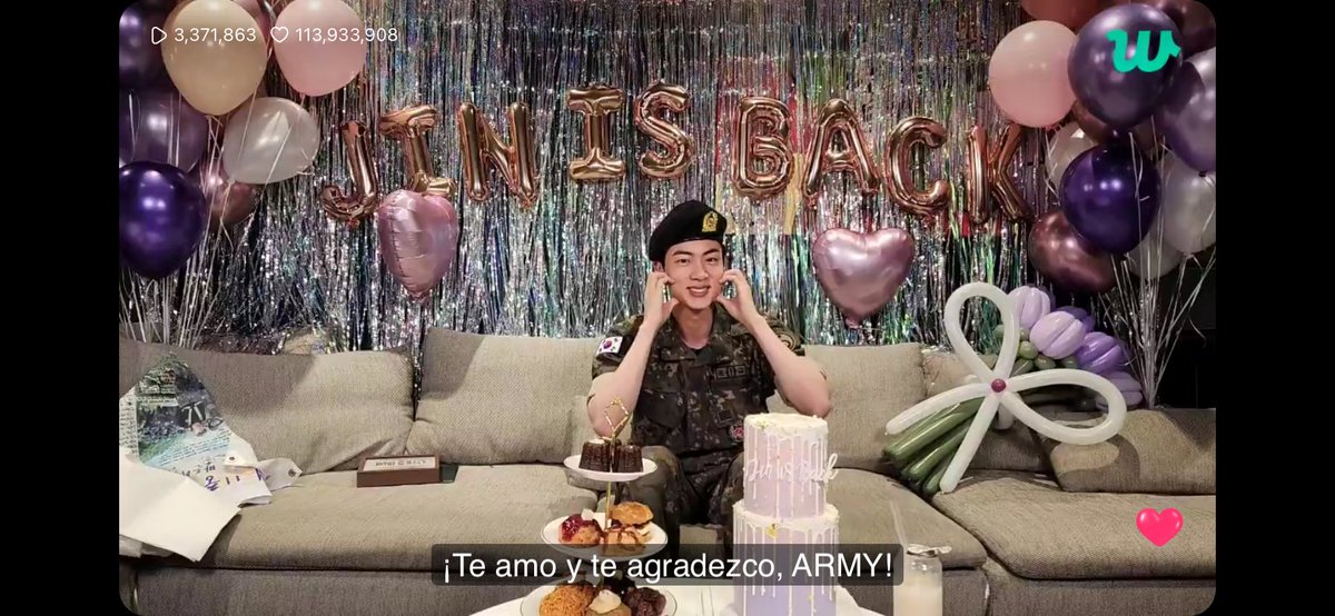 dpr_esion's tweet photo. ahora los live tienen subtítulos? en mis tiempos era meterte a twitter a ver las traducciones 😭 https://t.co/pMBVJqFpUJ