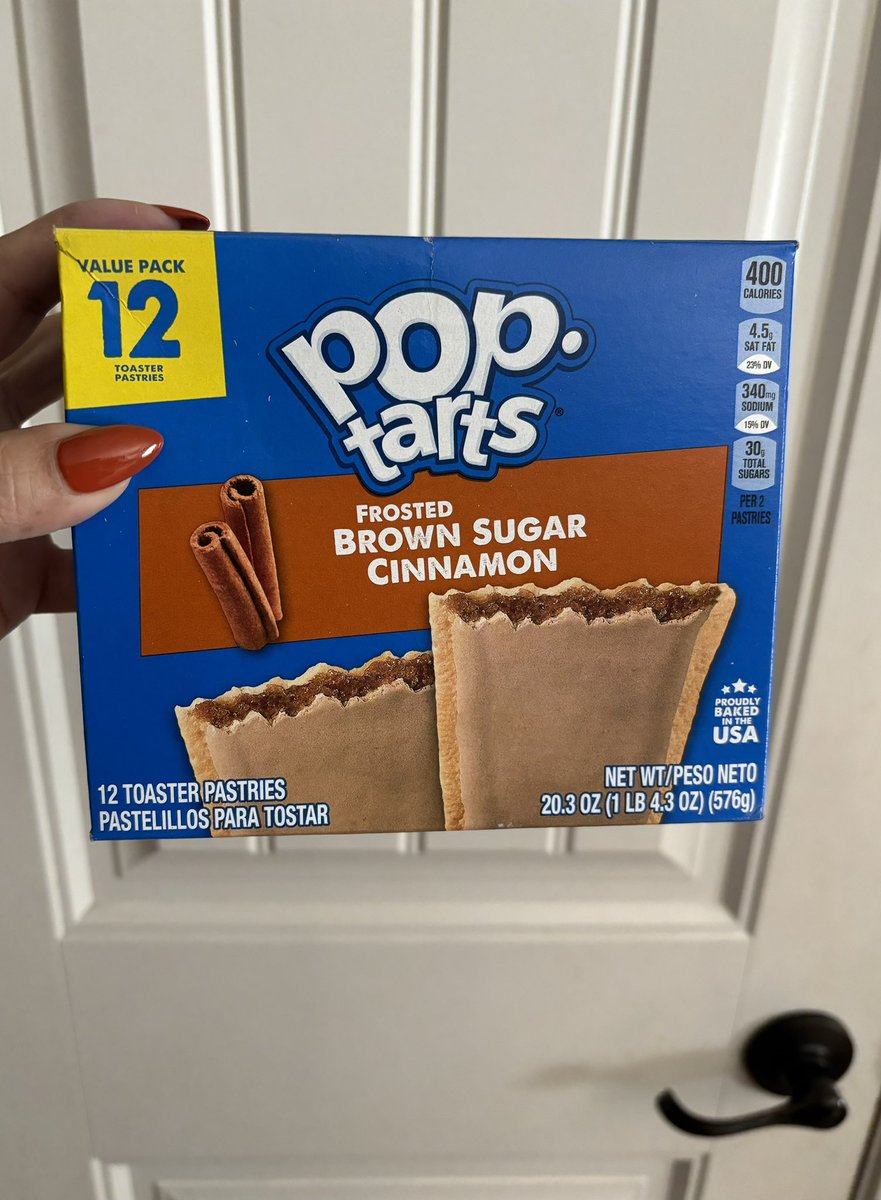 Louisiana_Cat's tweet image. It’s probably been 15 years since I had a pop tart (they’re so bad for you), but after watching Unfrosted, with Jerry Seinfeld, I really wanted one. Brown Sugar Cinnamon is my favorite. Split this box with my bestie. 😁
#Unfrosted
#UnfrostedNetflix