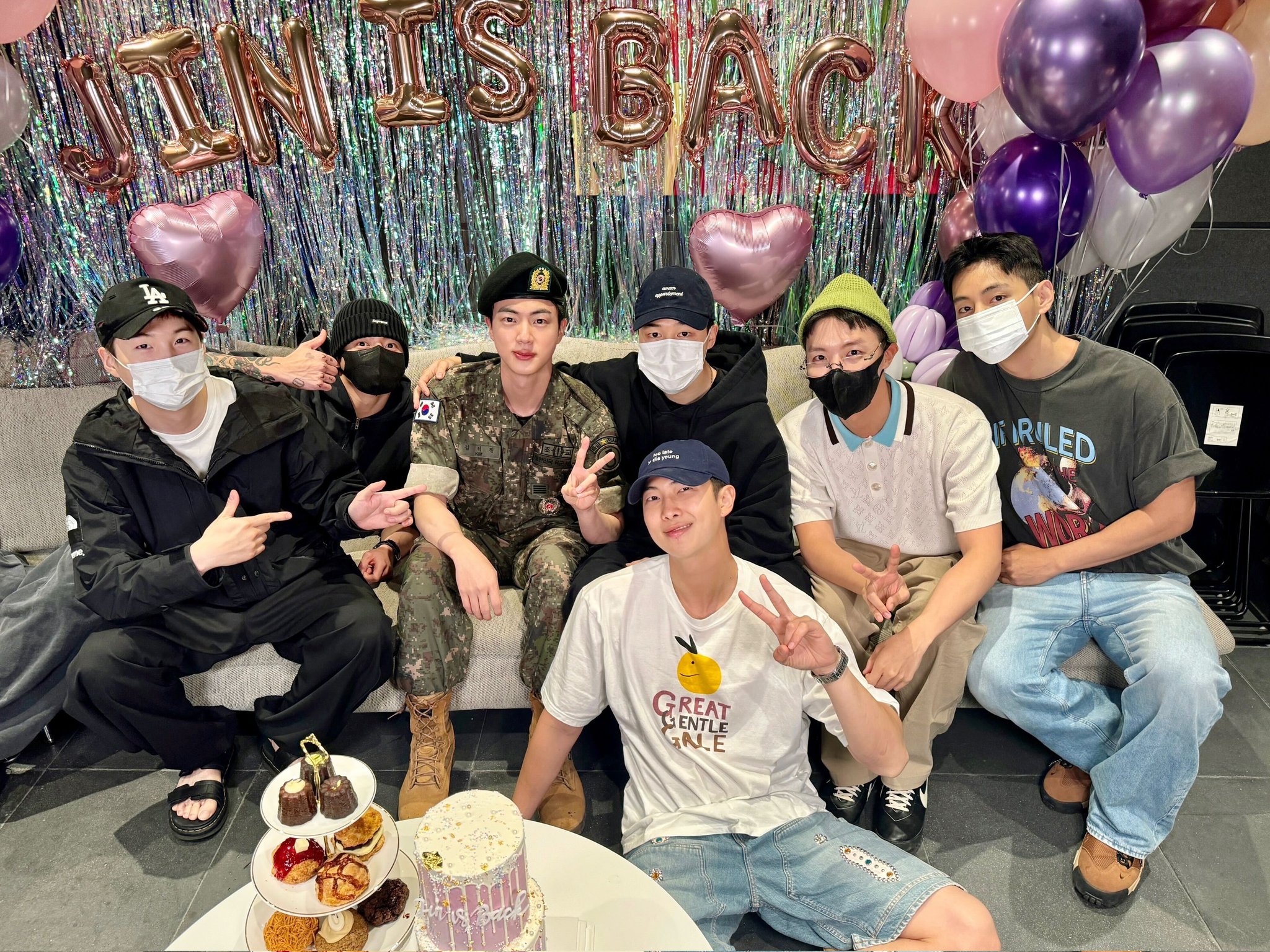 BTS JAPAN OFFICIAL MOBILE