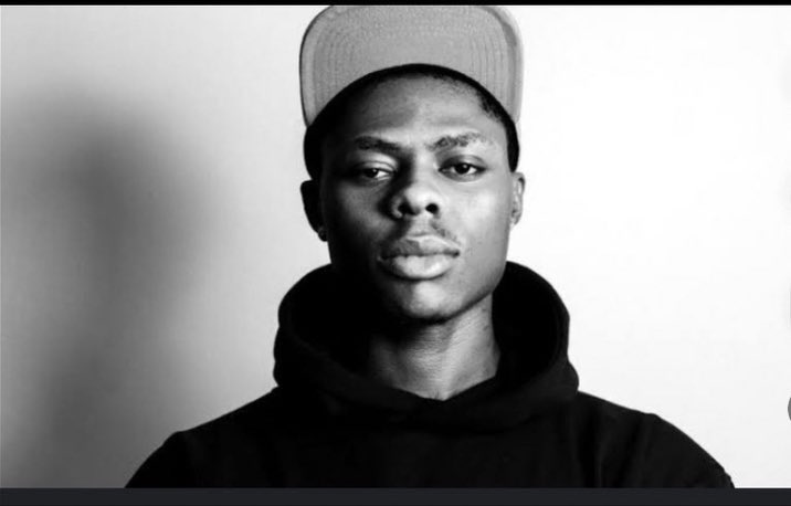 Justice_Mohbad's tweet photo. It’s been 9 months Mohbad was tragically announced dead. This has been deeply traumatic for many of us, as the @followlasg and @PoliceNG re yet to conduct a thorough investigation into his untimely passing. We urge the authorities to take appropriate actions #JusticeForMohbad https://t.co/jo0Gry6IMp