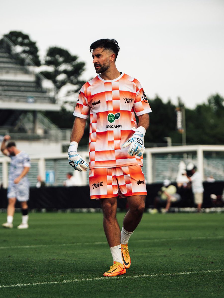 <a href="/daljaye/">Dallas Jaye</a> in those new Tekta Lite 🧤’s

Wow. 😍

pro-gk.com