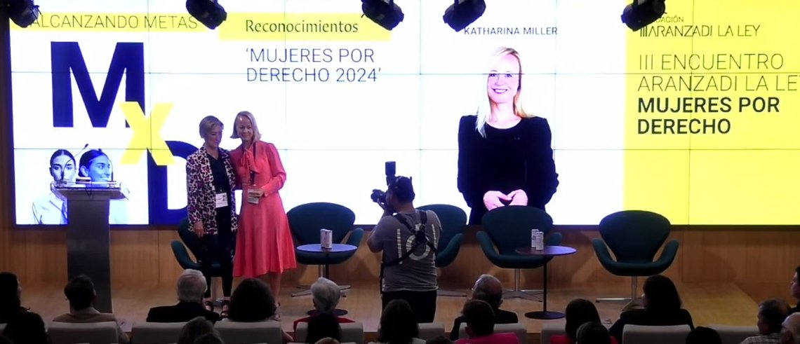 Victoria Ortega (@_ortegavictoria) on Twitter photo ¡Enhorabuena, <a href="/kathamiller/">Katharina Miller</a>, por tu reconocimiento #MujeresXDerecho! Tu ejemplo nos enseña que frente a las injusticias no podemos ser indiferentes. Nos demuestras que tener conciencia y actuar salva vidas, y que aunque el mundo sea imperfecto, debemos seguir alcanzando metas. ¡Enhorabuena, <a href="/kathamiller/">Katharina Miller</a>, por tu reconocimiento #MujeresXDerecho! Tu ejemplo nos enseña que frente a las injusticias no podemos ser indiferentes. Nos demuestras que tener conciencia y actuar salva vidas, y que aunque el mundo sea imperfecto, debemos seguir alcanzando metas.