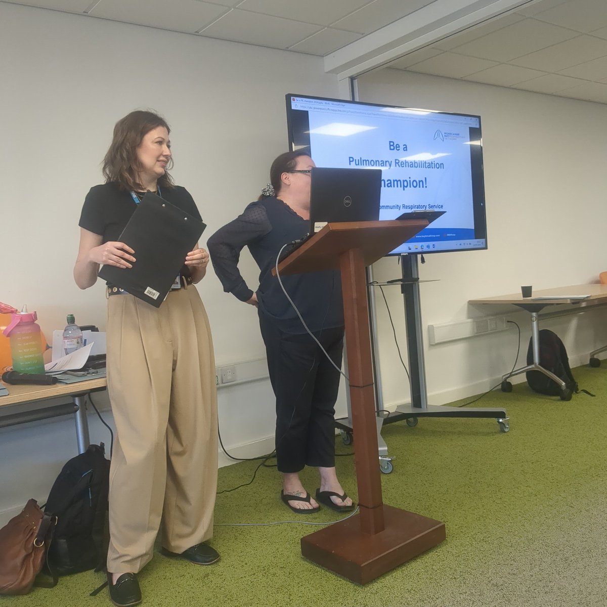 The first talk of the day is a Pulmonary Rehabilitation talk 'Be a PR champion' 

<a href="/LauraGraceAllen/">Laura Allen</a> &amp;@PenguinPhysio and the PR team.

#IampartoftheMBRN #MBRNsummer24