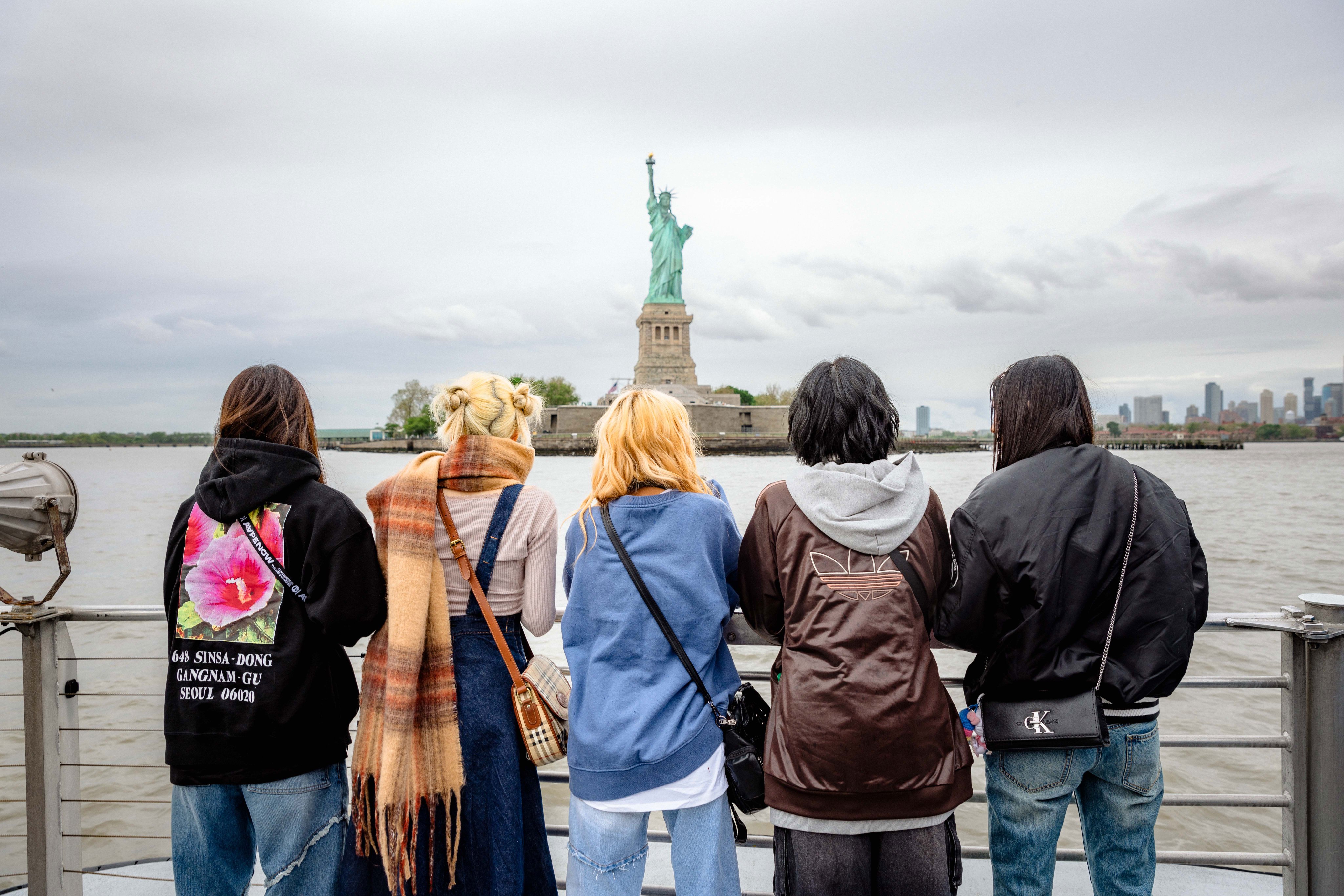 GP202nlbAAEvslc?format=jpg&name=4096x4096