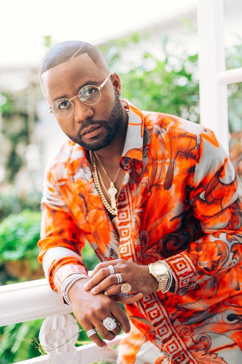 RealSihleIV's tweet photo. Who would win in a versus??
10 hits each
K.O or Cassper Nyovest https://t.co/JqATVAeYWq