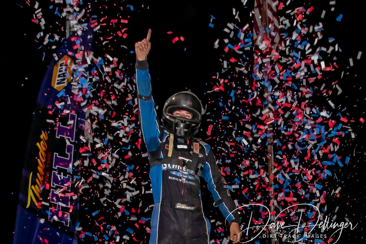 DaveDellinger_'s tweet photo. Congratulations to @briggsdanner78 on picking up his first USAC National Sprint Car Tour win last night at Grandview Speedway!! Night one of Eastern Storm is in the books! @USACNation @TOTHRacing https://t.co/VATPHElupm