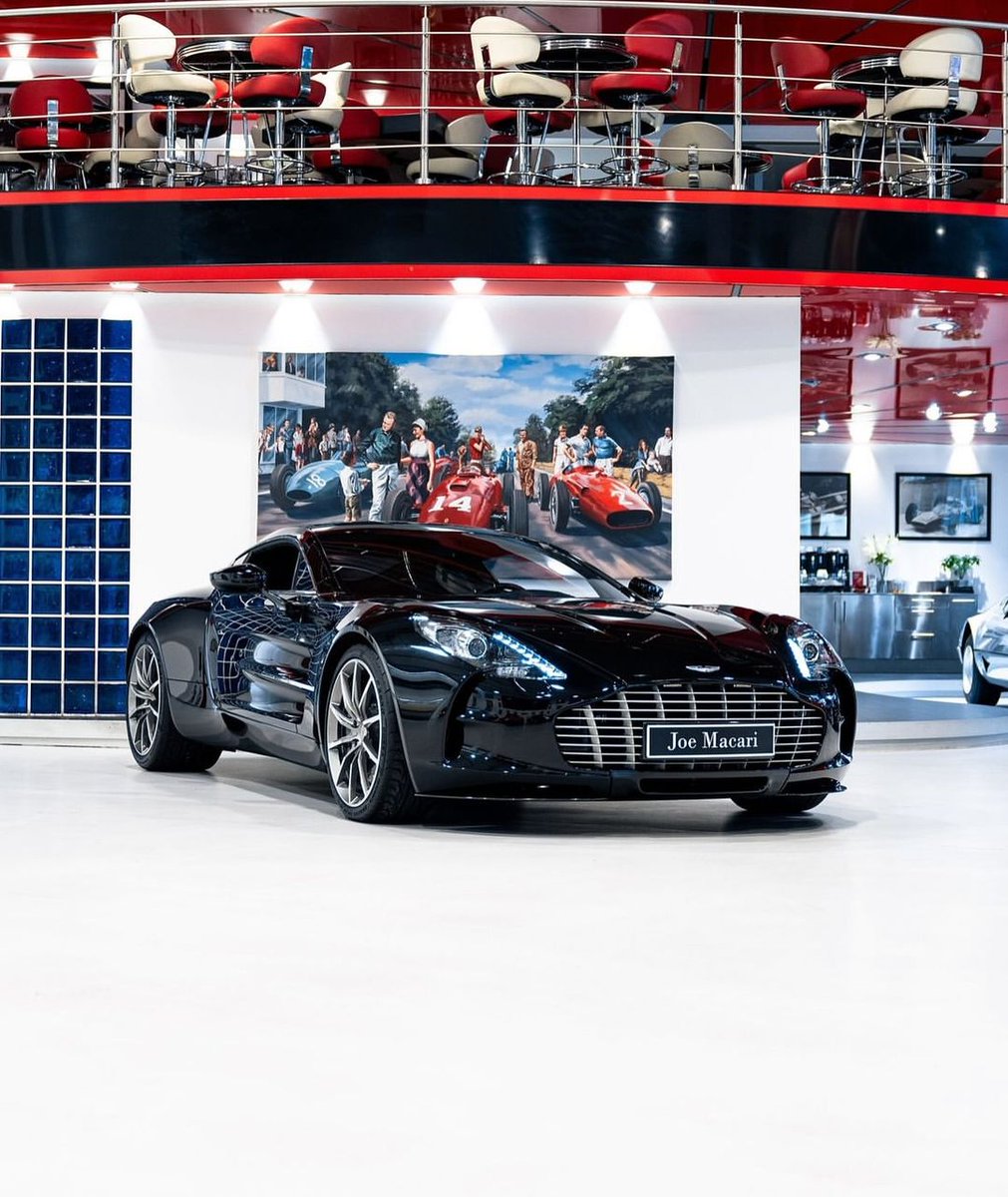 CarManToday's tweet photo. Aston Martin One77 
📸 @joemacari
#astonmartin #one77 #astonmartinone77 https://t.co/YyBYdLRret