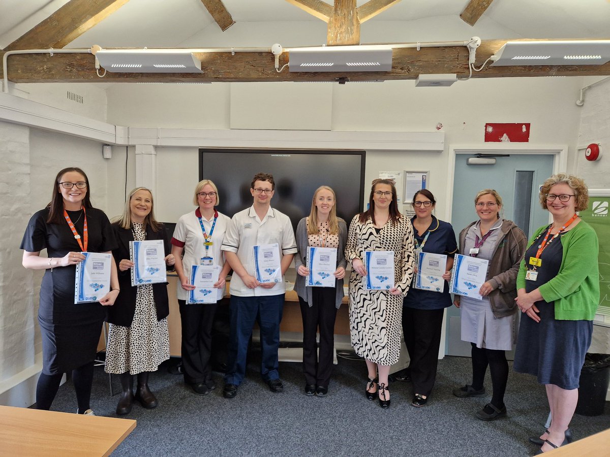 JHarvey1863's tweet photo. Another fantastic Silver Celebration yesterday listening to colleagues share their journey, as always a massive thank you to Helen &amp; the Exec team for their continuous support with Connects, please email connects@uhnm.nhs.uk to find out more 👍😀 #UHNM #leadershipdevelopment https://t.co/1R5RwXM6kU