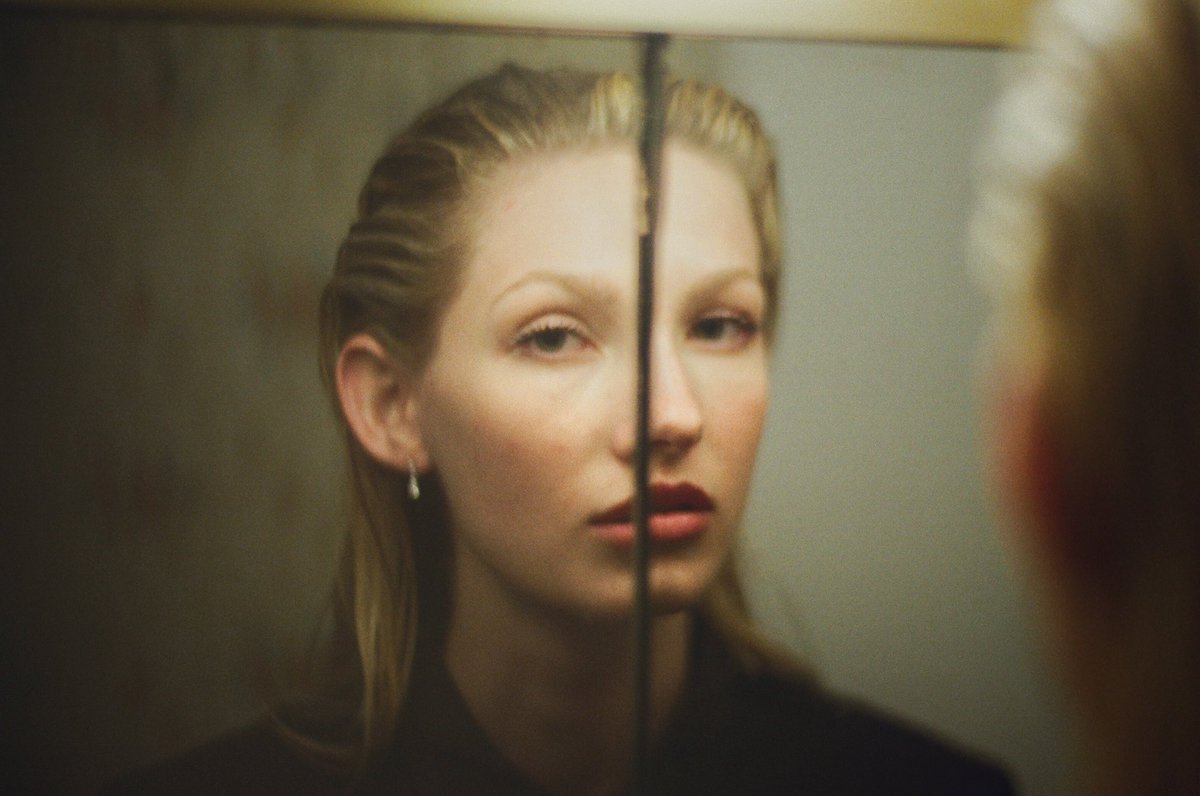 mickeyjspear's tweet image. Jade