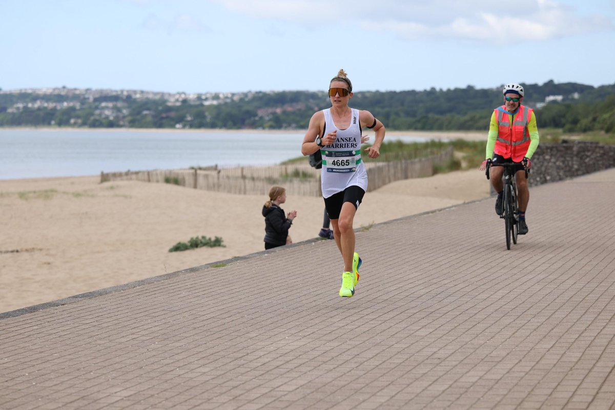 Dr Emily Marchant (@emily_marchant) on Twitter photo Proud to take the win at the 10th <a href="/Swansea_HM/">Swansea Half Marathon</a> and run a PB of 1:17:40 🏆
Nothing beats the support of a home race!
At the start of every <a href="/Swansea_HM/">Swansea Half Marathon</a> <a href="/damaje73/">David</a> has said "so, are you going to win then?!", my reply has always been "lol, I wish"....it happened! 🥇
#ukrunchat Proud to take the win at the 10th <a href="/Swansea_HM/">Swansea Half Marathon</a> and run a PB of 1:17:40 🏆
Nothing beats the support of a home race!
At the start of every <a href="/Swansea_HM/">Swansea Half Marathon</a> <a href="/damaje73/">David</a> has said "so, are you going to win then?!", my reply has always been "lol, I wish"....it happened! 🥇
#ukrunchat