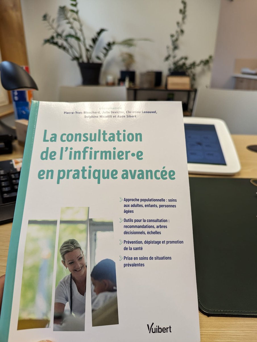 Je viens de débuter la lecture, jusqu'à présent c'est parfait 👌 
Bravo à tous les auteur.ices et au comité de coordination de cet ouvrage.
Une référence de la pratique avancée infirmière assurément.
@DevictorJulie