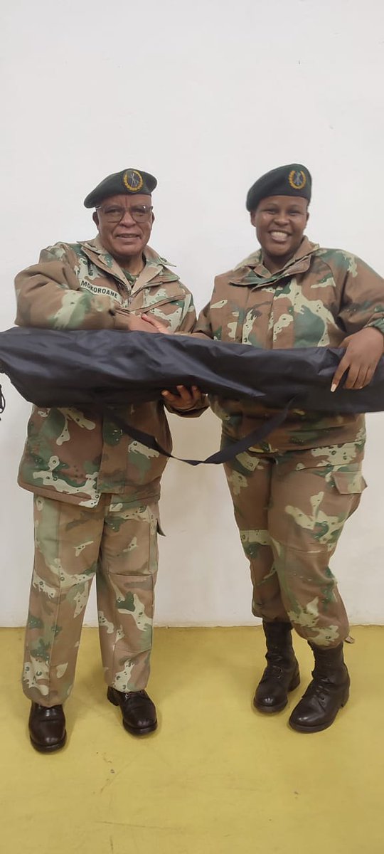 SANDF_ZA's tweet photo. READ || Goodwill Parcel Project and Welcoming Of 6 South African Infantry Battalion at Joint Mobilisation and Demobilisation Headquarters on 09 June 2024 at De Brug Bloemfontein.
https://t.co/6STYzjQV1P
#SANDF
#JointOperationDivision
#6SAInfantryBattalion
#OperationVIKELA https://t.co/Ci8rW5O2NL