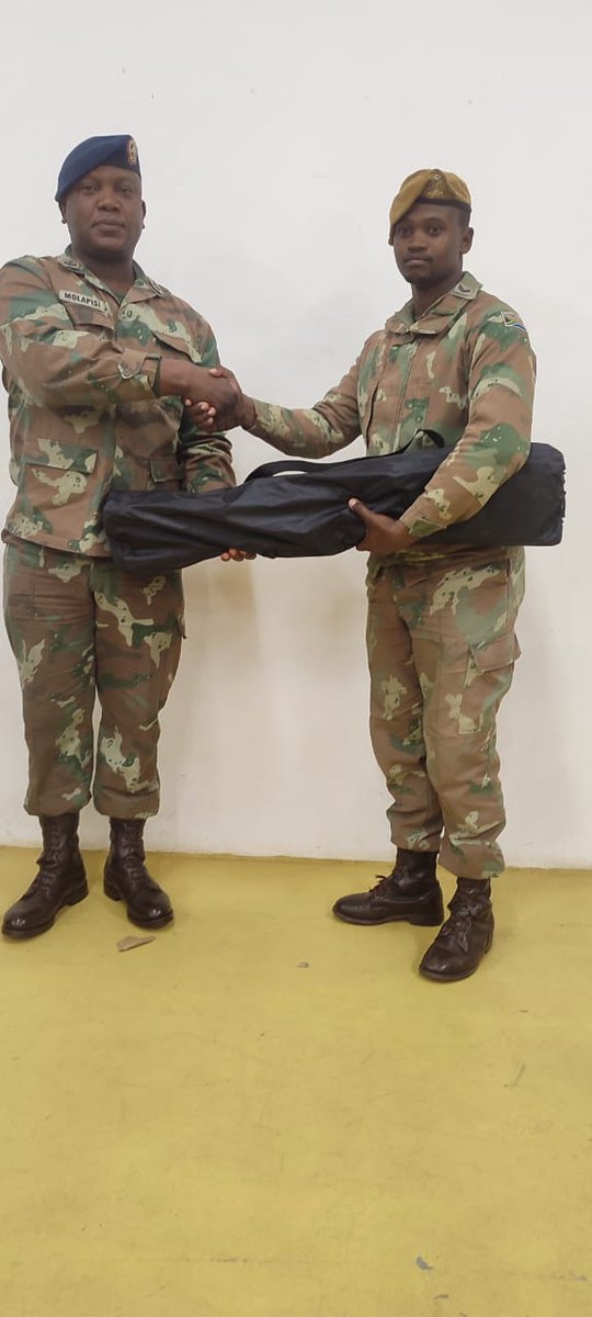 SANDF_ZA's tweet photo. READ || Goodwill Parcel Project and Welcoming Of 6 South African Infantry Battalion at Joint Mobilisation and Demobilisation Headquarters on 09 June 2024 at De Brug Bloemfontein.
https://t.co/6STYzjQV1P
#SANDF
#JointOperationDivision
#6SAInfantryBattalion
#OperationVIKELA https://t.co/Ci8rW5O2NL